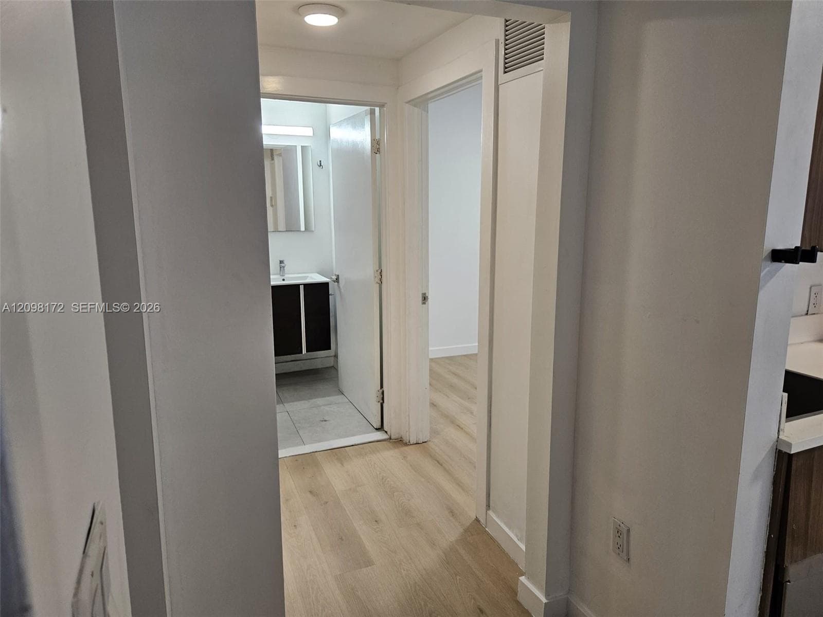 551/557 MICHIGAN CONDO · #211+Parking in Miami Beach - Photo 7