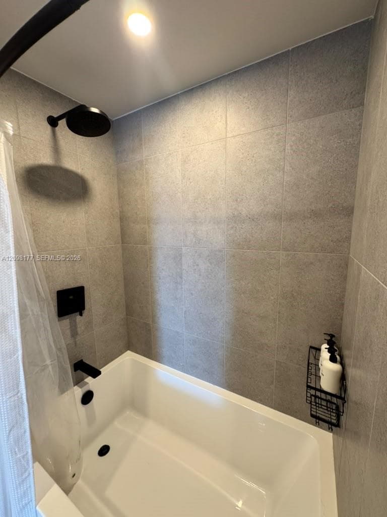 501 !st Residences · #1913 in Miami - Photo 5