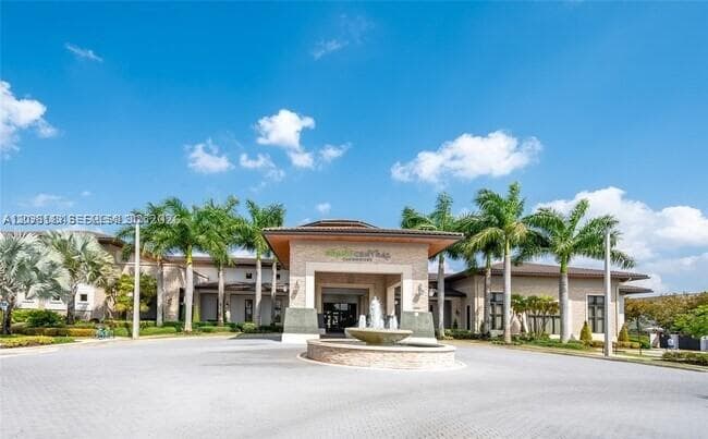 10434 NW 78 photo 2