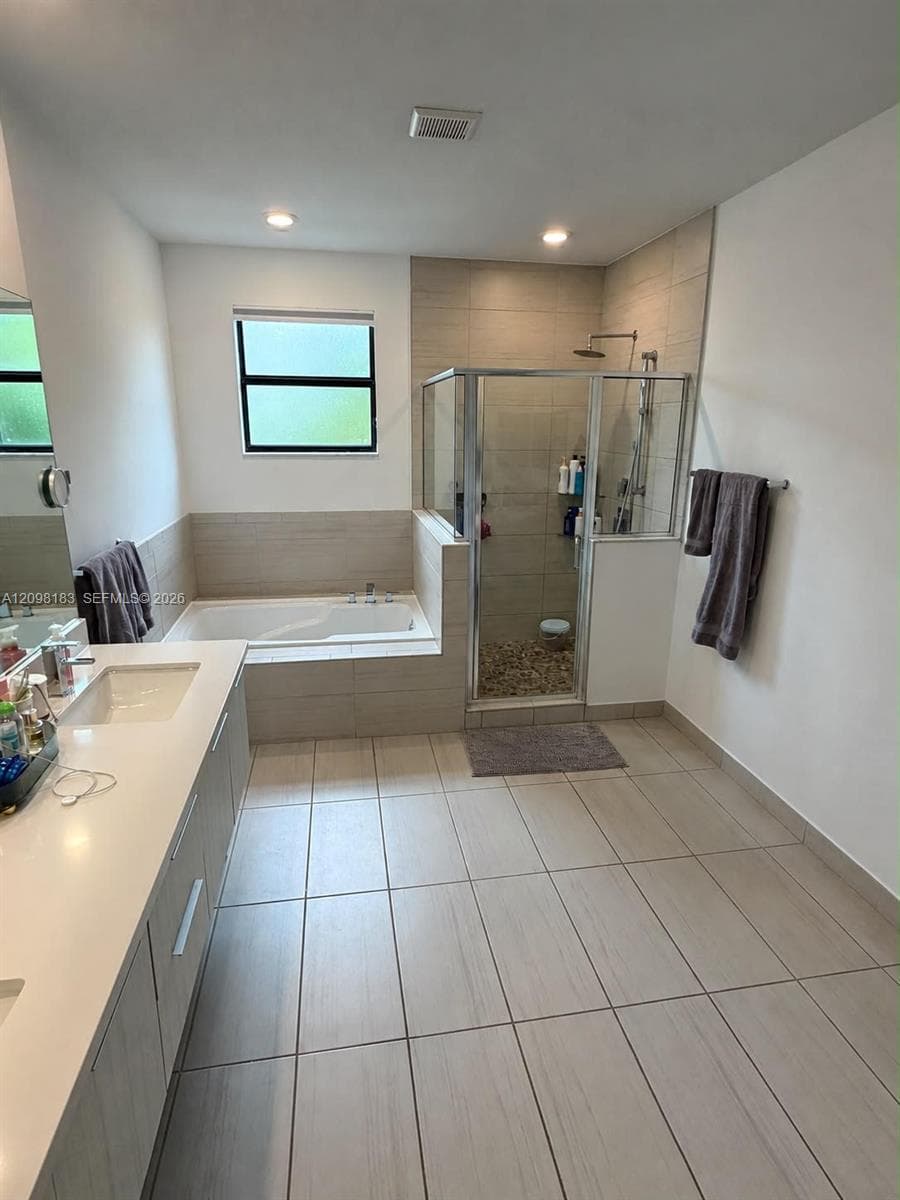 10434 NW 78 photo 17