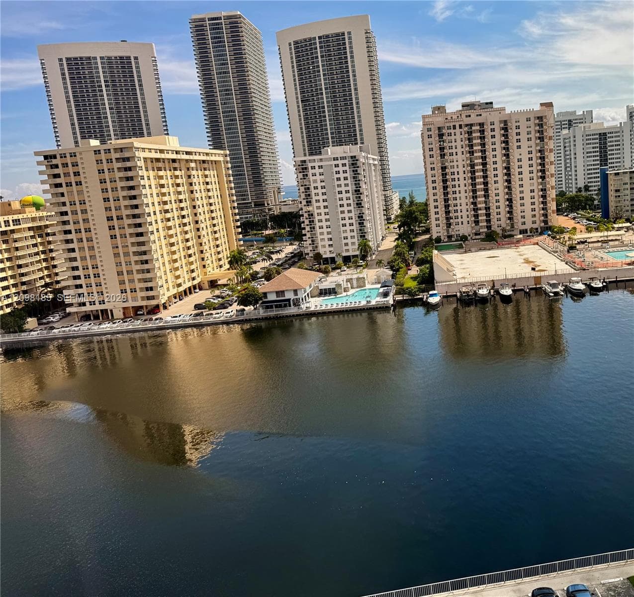 LAKE POINT TOWER · #1405 in Hallandale Beach - Photo 2