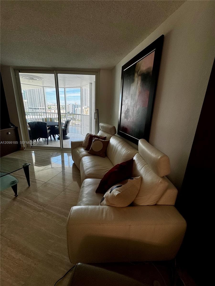 LAKE POINT TOWER · #1405 in Hallandale Beach - Photo 42
