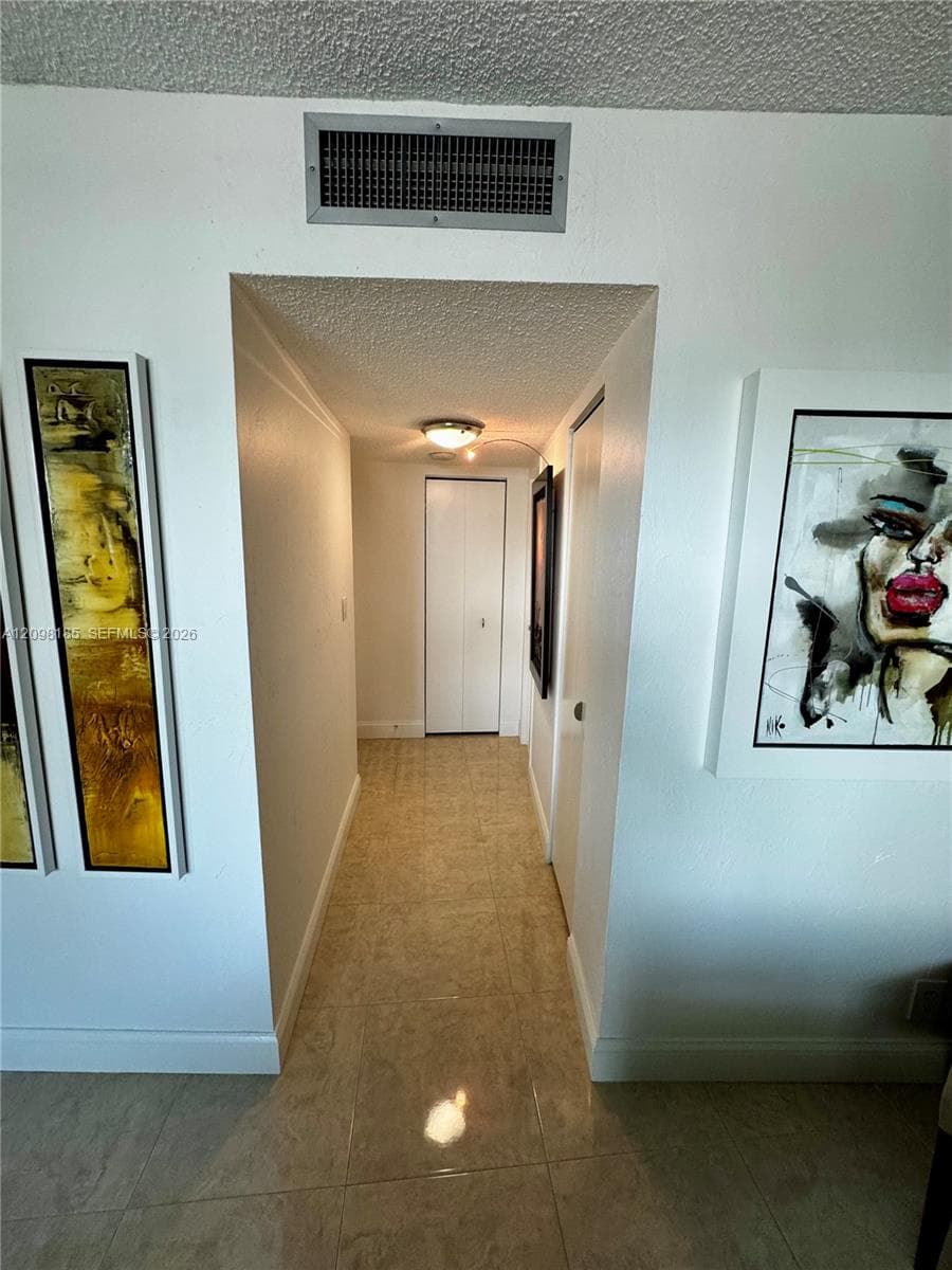 LAKE POINT TOWER · #1405 in Hallandale Beach - Photo 47