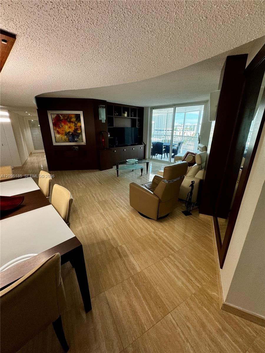 LAKE POINT TOWER · #1405 in Hallandale Beach - Photo 37