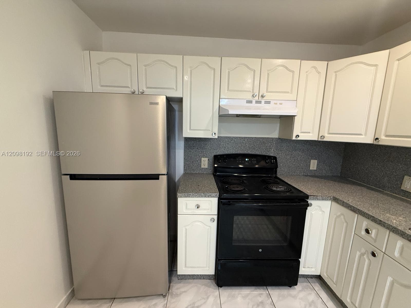CAPRI GARDENS CONDO · #C314 in North Miami - Photo 3