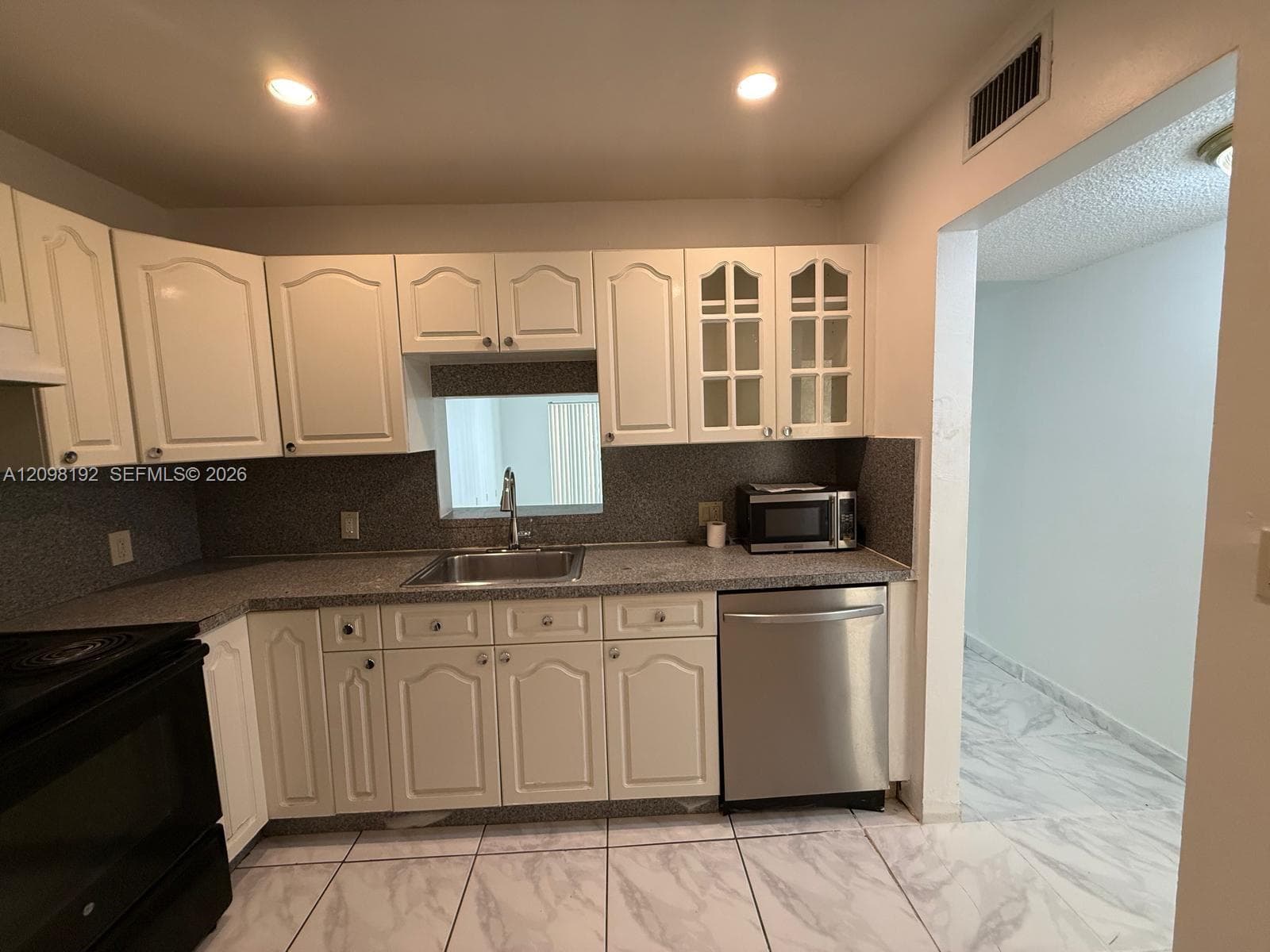 CAPRI GARDENS CONDO · #C314 in North Miami - Photo 4