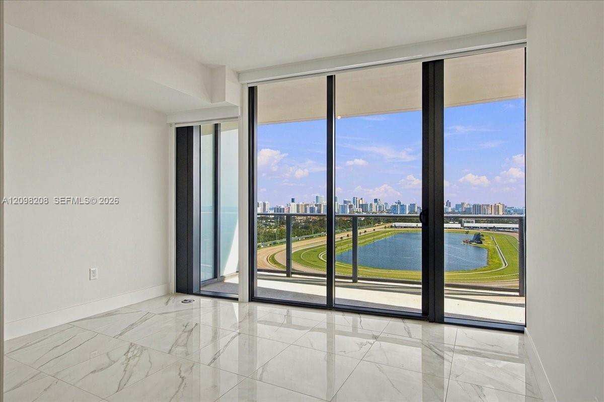Oasis West · #2109 in Hallandale Beach - Photo 23