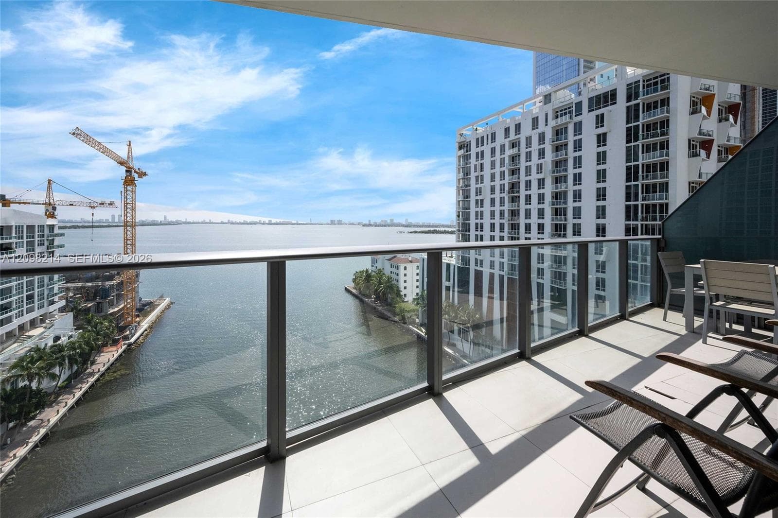 Icon Bay · #1104 in Miami - Photo 24