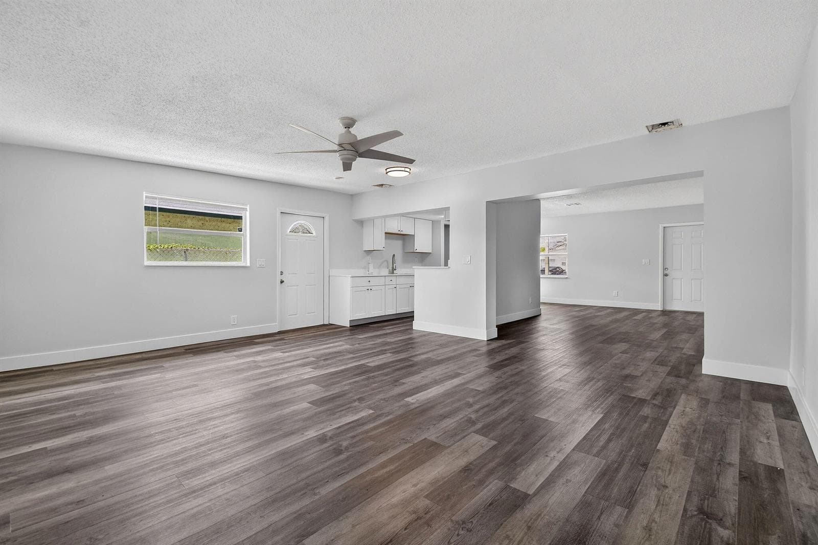 8857thSt(11)