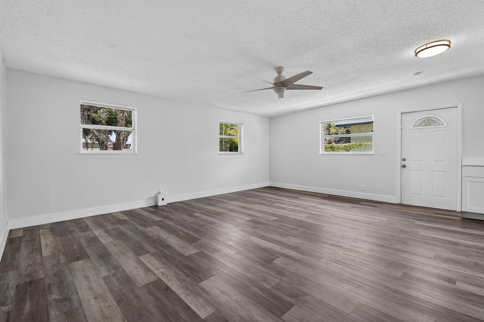 8857thSt(10)