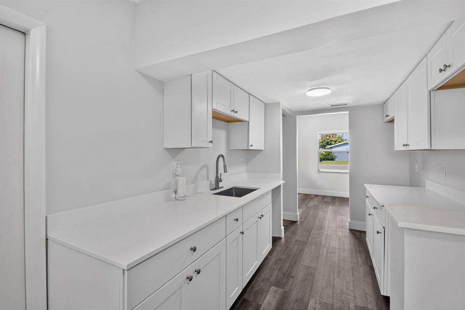 8857thSt(14)