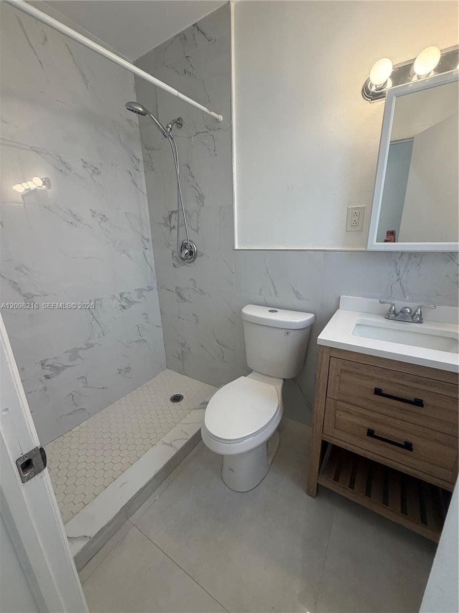 HOLLYWOOD TERRACE AMEN PL · #1206 in Hollywood - Photo 7