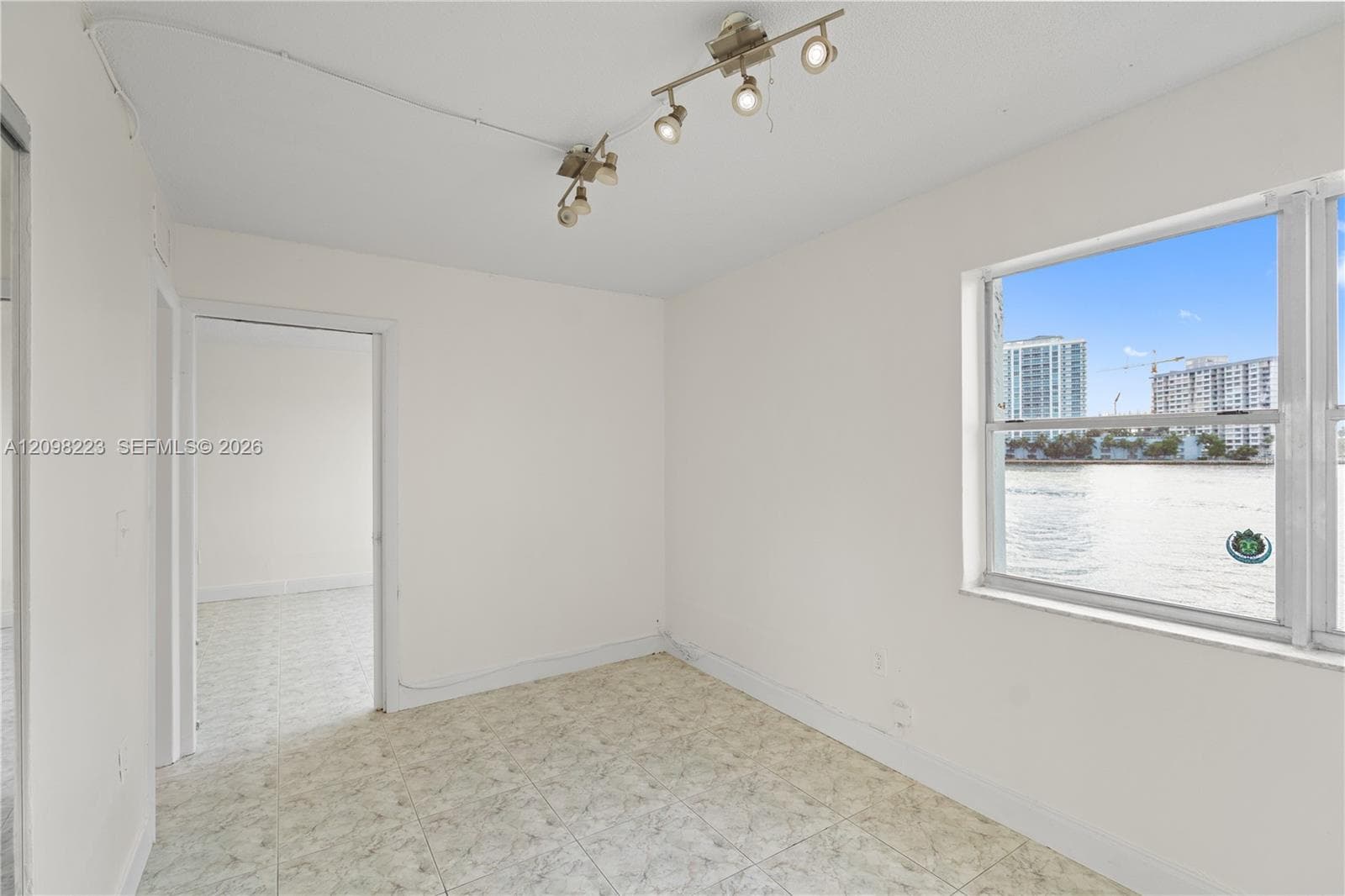 ENCLAVE TOWER CONDO · #3 in Miami Beach - Photo 16