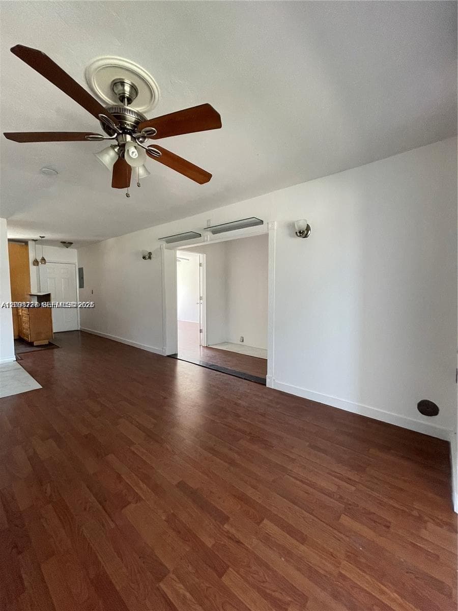 LIDO BAY LODGE CONDOMINIU · #211 in Miami - Photo 3