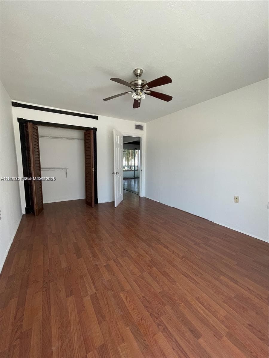 LIDO BAY LODGE CONDOMINIU · #211 in Miami - Photo 9