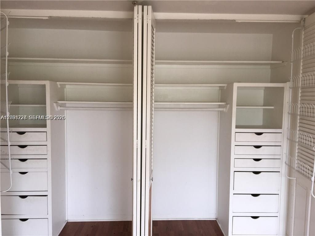 LIDO BAY LODGE CONDOMINIU · #211 in Miami - Photo 8