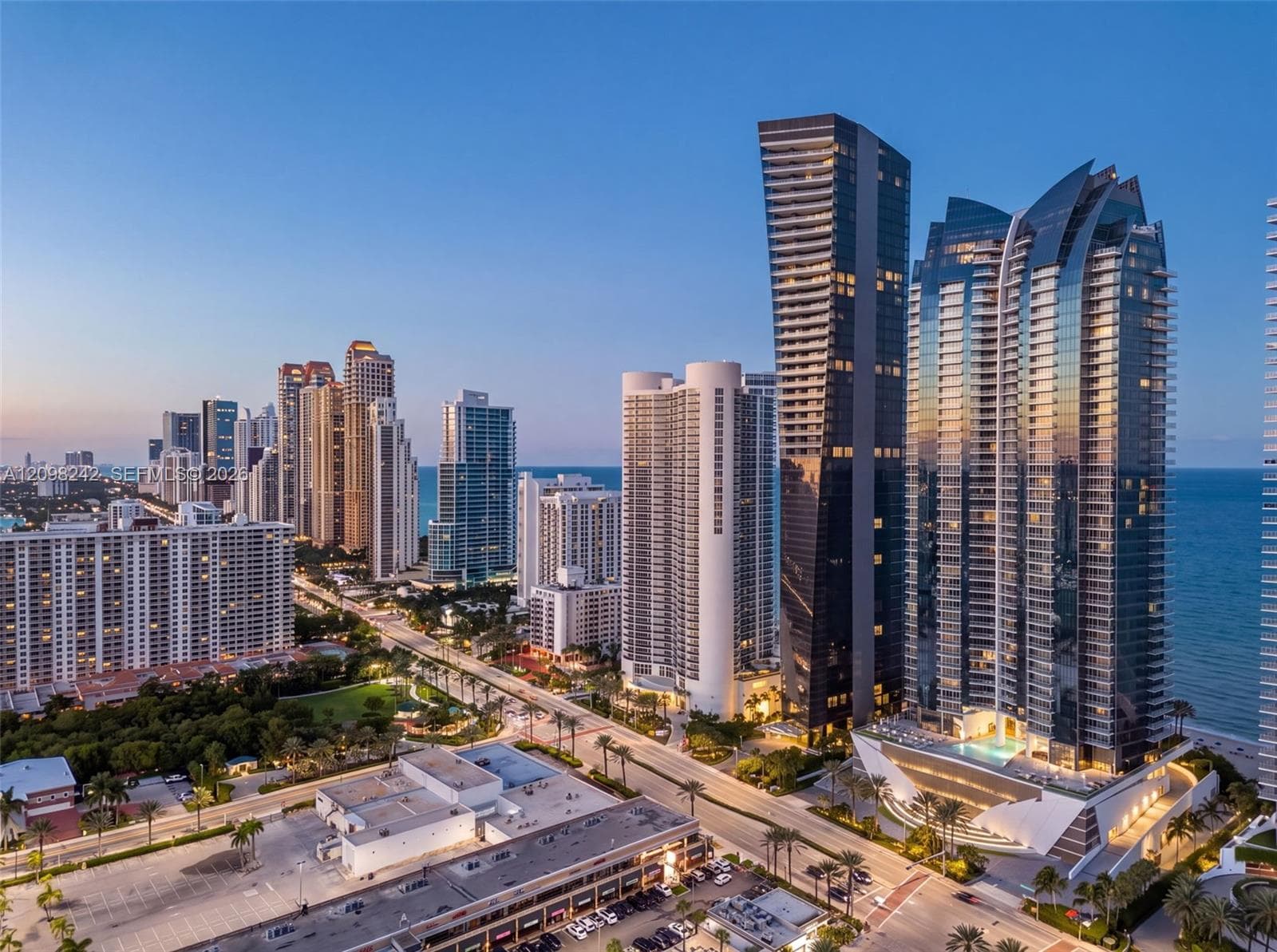 Jade Ocean · #803 in Sunny Isles Beach - Photo 2