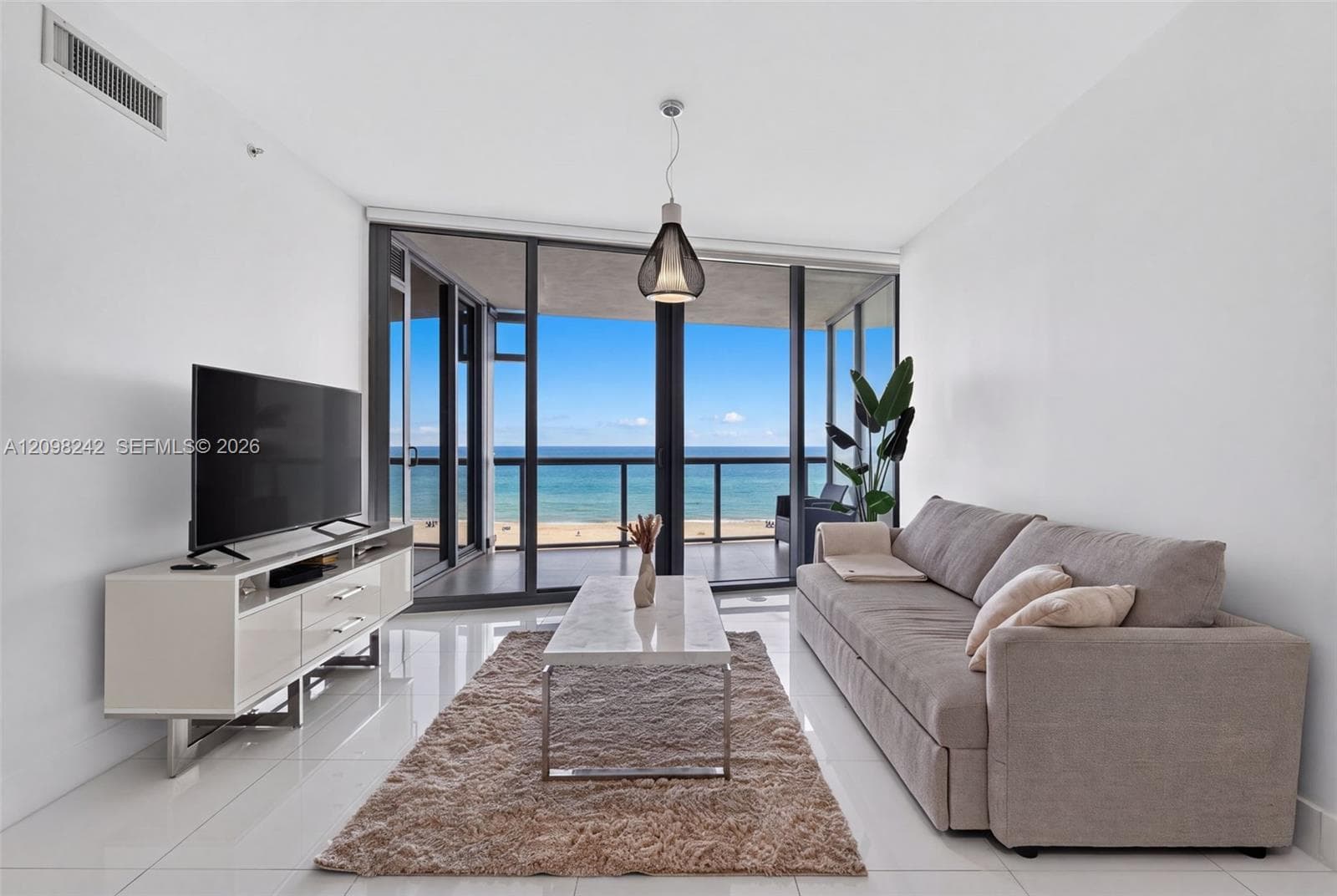 Jade Ocean · #803 in Sunny Isles Beach - Photo 12