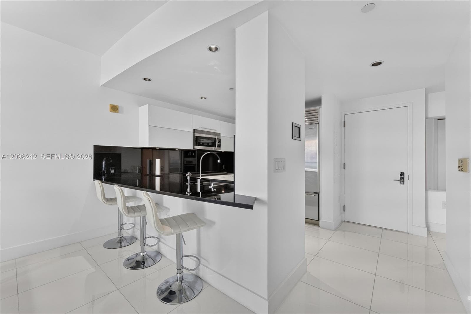 Jade Ocean · #803 in Sunny Isles Beach - Photo 19