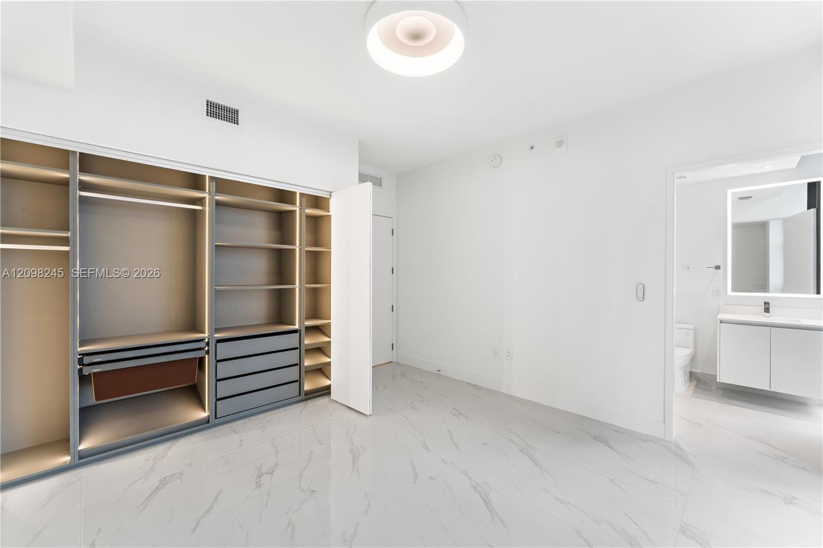 Aria Reserve · #5401B in Miami - Photo 13