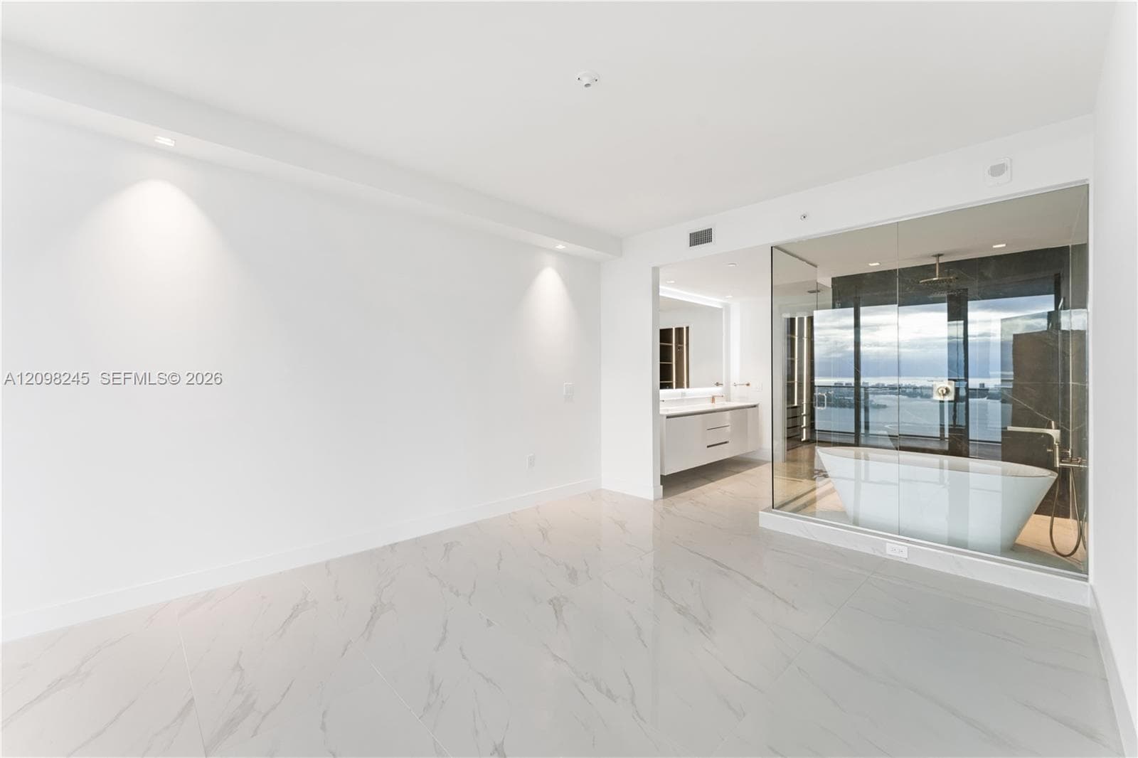 Aria Reserve · #5401B in Miami - Photo 17