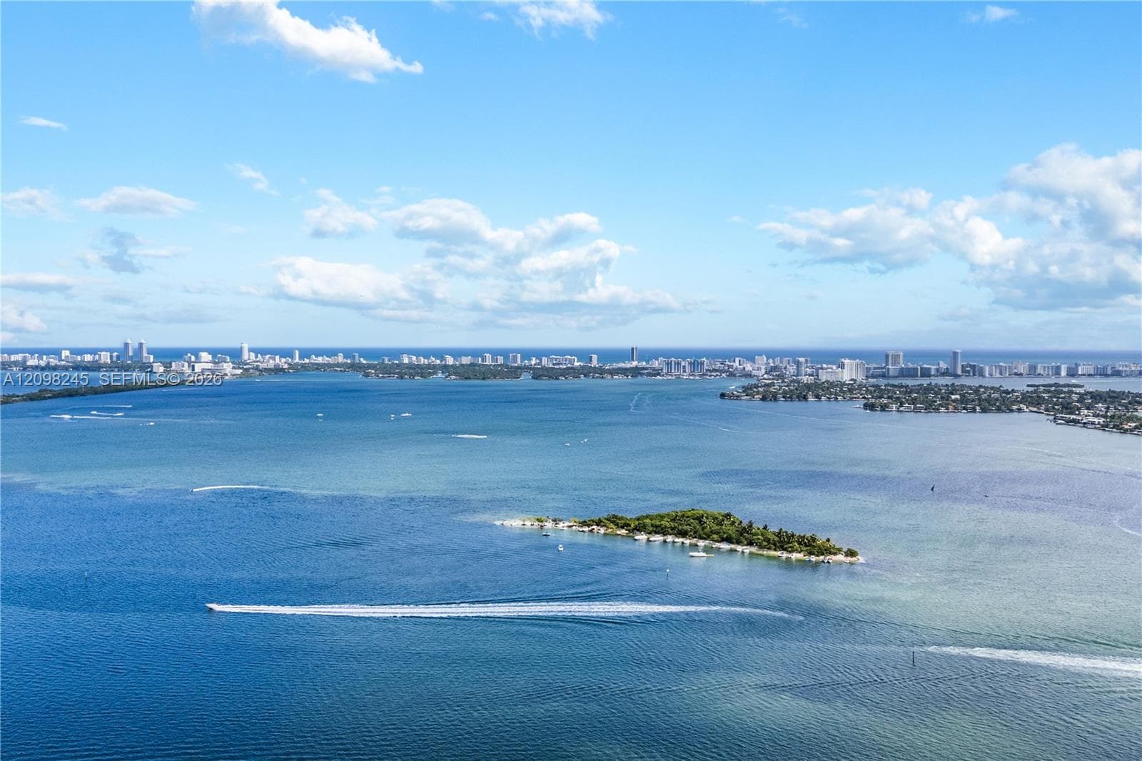 Aria Reserve · #5401B in Miami - Photo 3