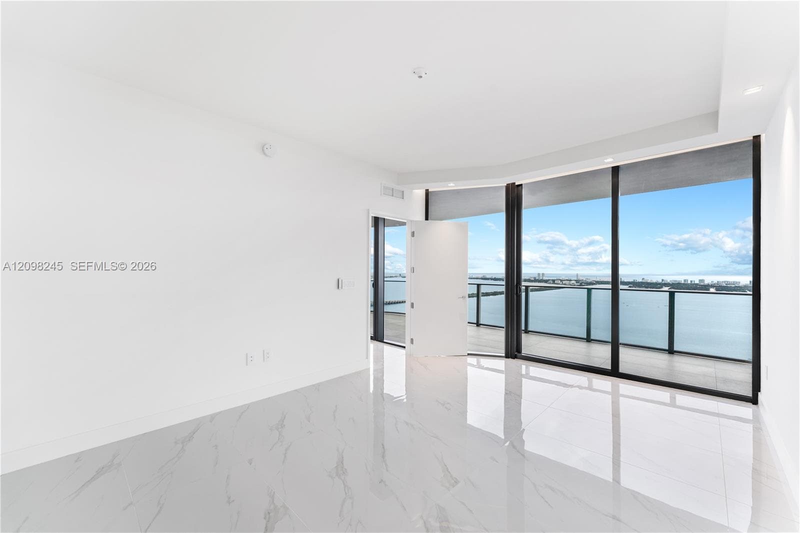 Aria Reserve · #5401B in Miami - Photo 18
