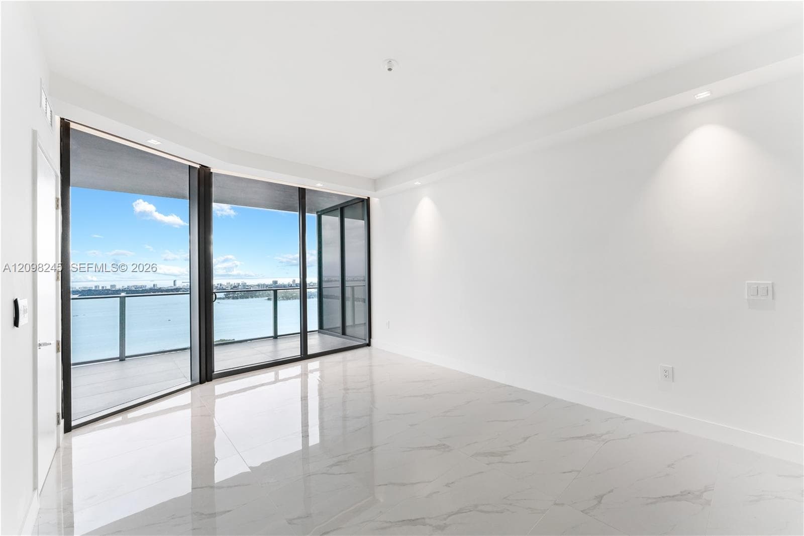 Aria Reserve · #5401B in Miami - Photo 19