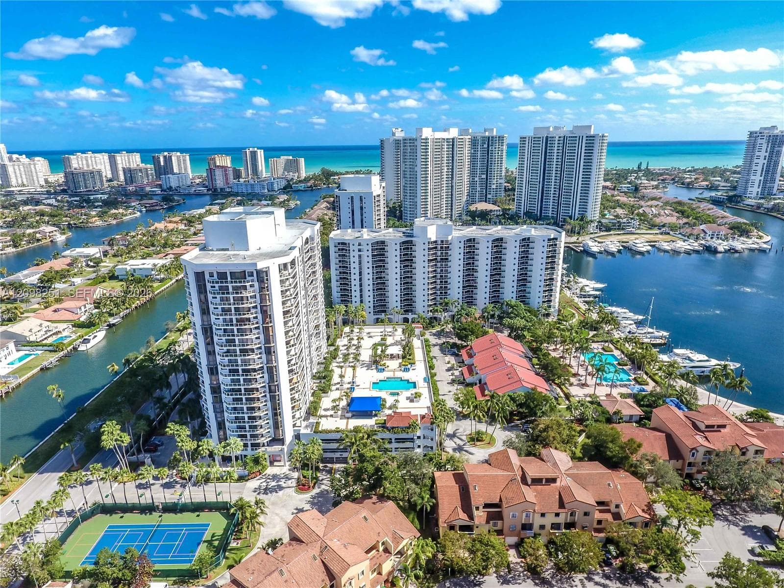 PORTSVIEW @ THE WATERWAYS · #410 in Aventura - Photo 6