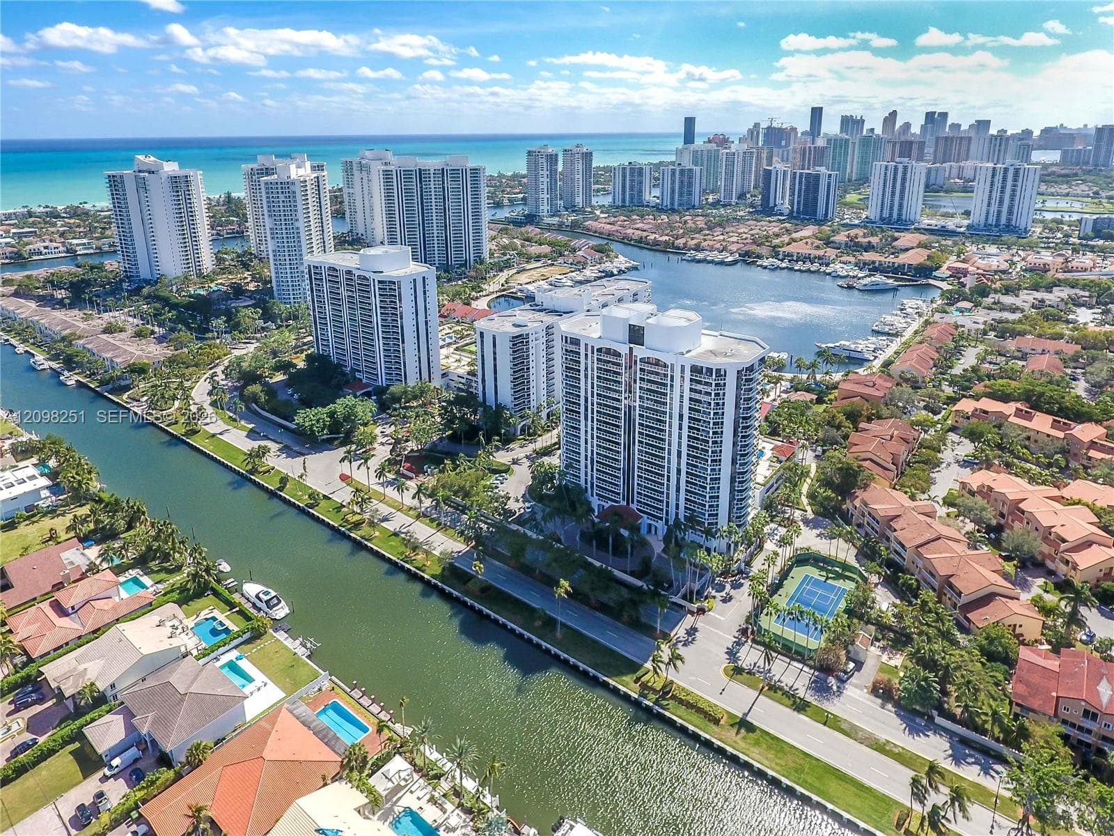 PORTSVIEW @ THE WATERWAYS · #410 in Aventura - Photo 3