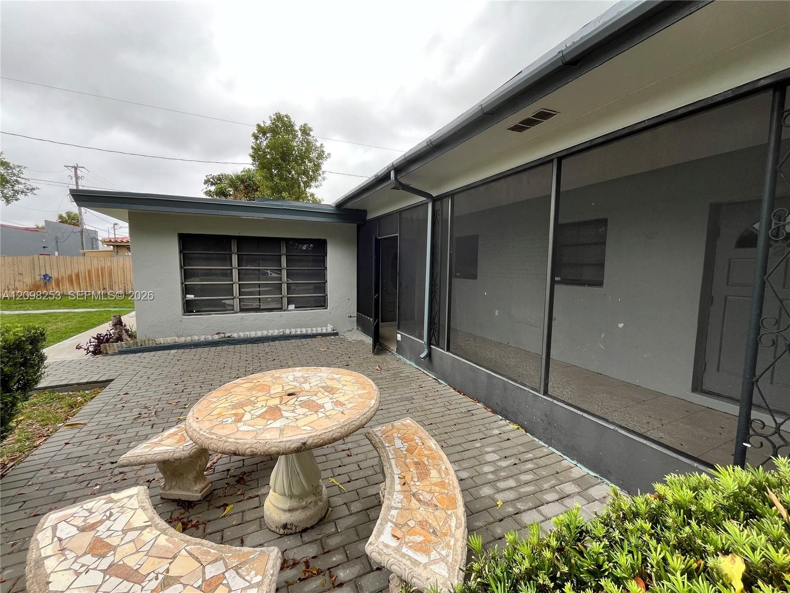 1608 S 19th Ave #house photo 24
