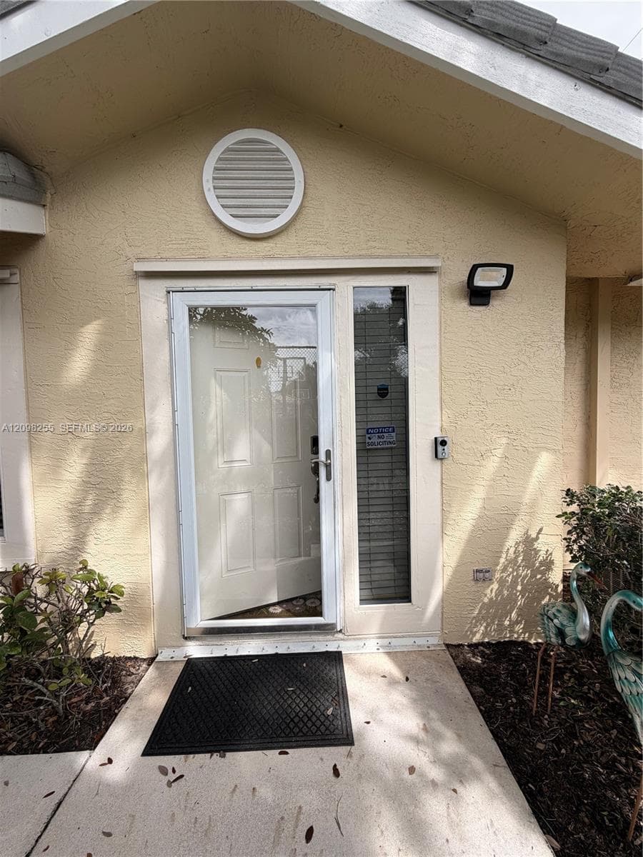 12802 Woodmill Dr photo 3