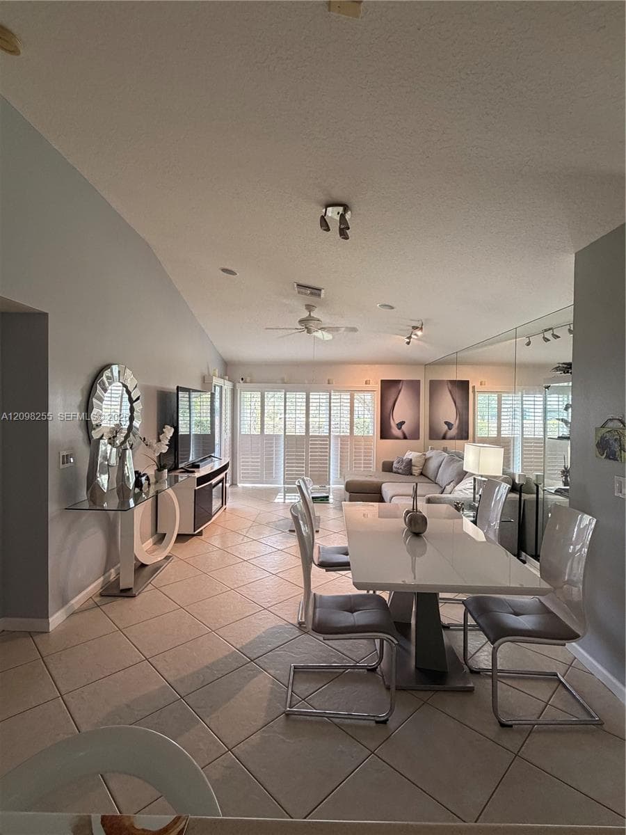 12802 Woodmill Dr photo 5