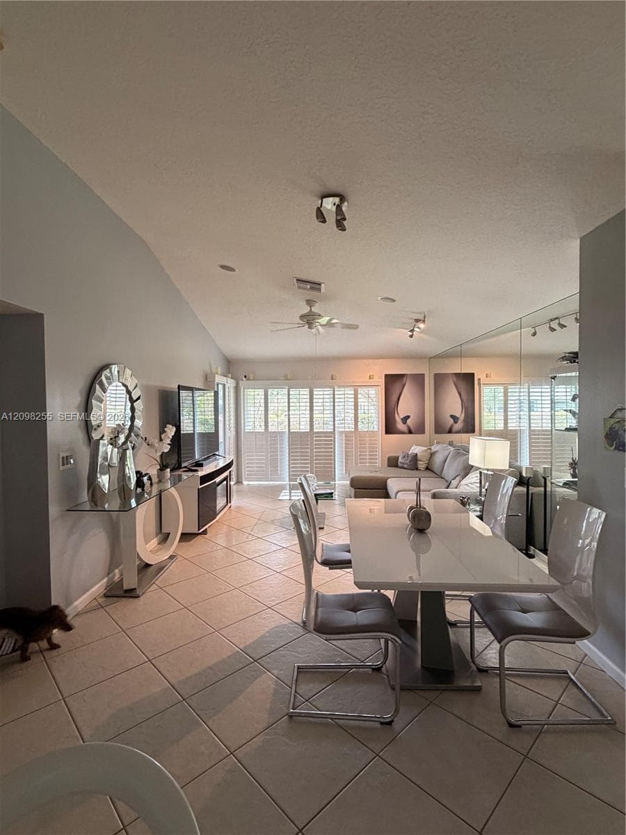 12802 Woodmill Dr photo 4