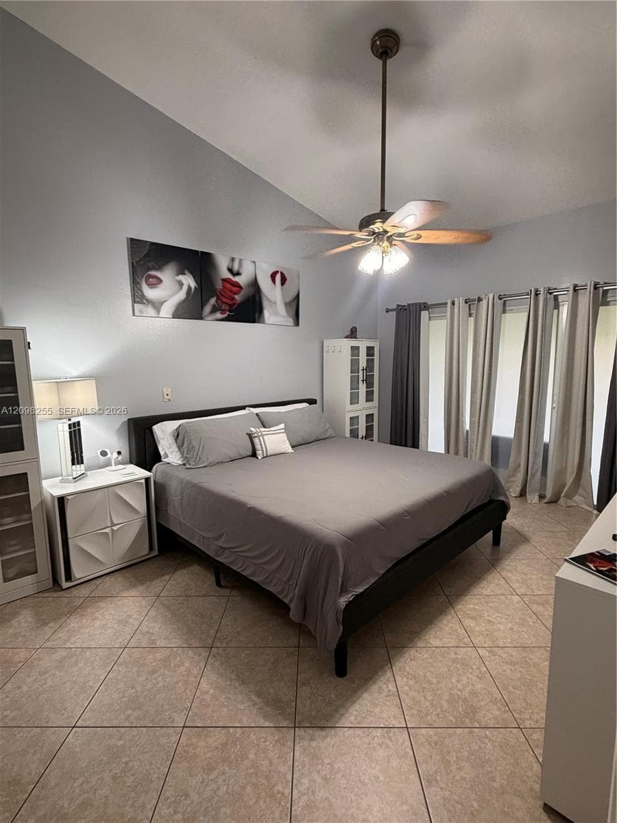 12802 Woodmill Dr photo 8