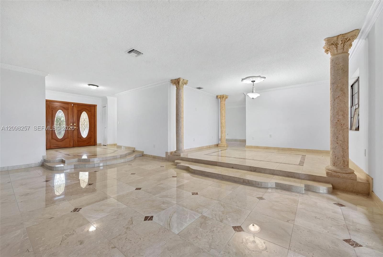 5550 SW 87th Ave photo 9