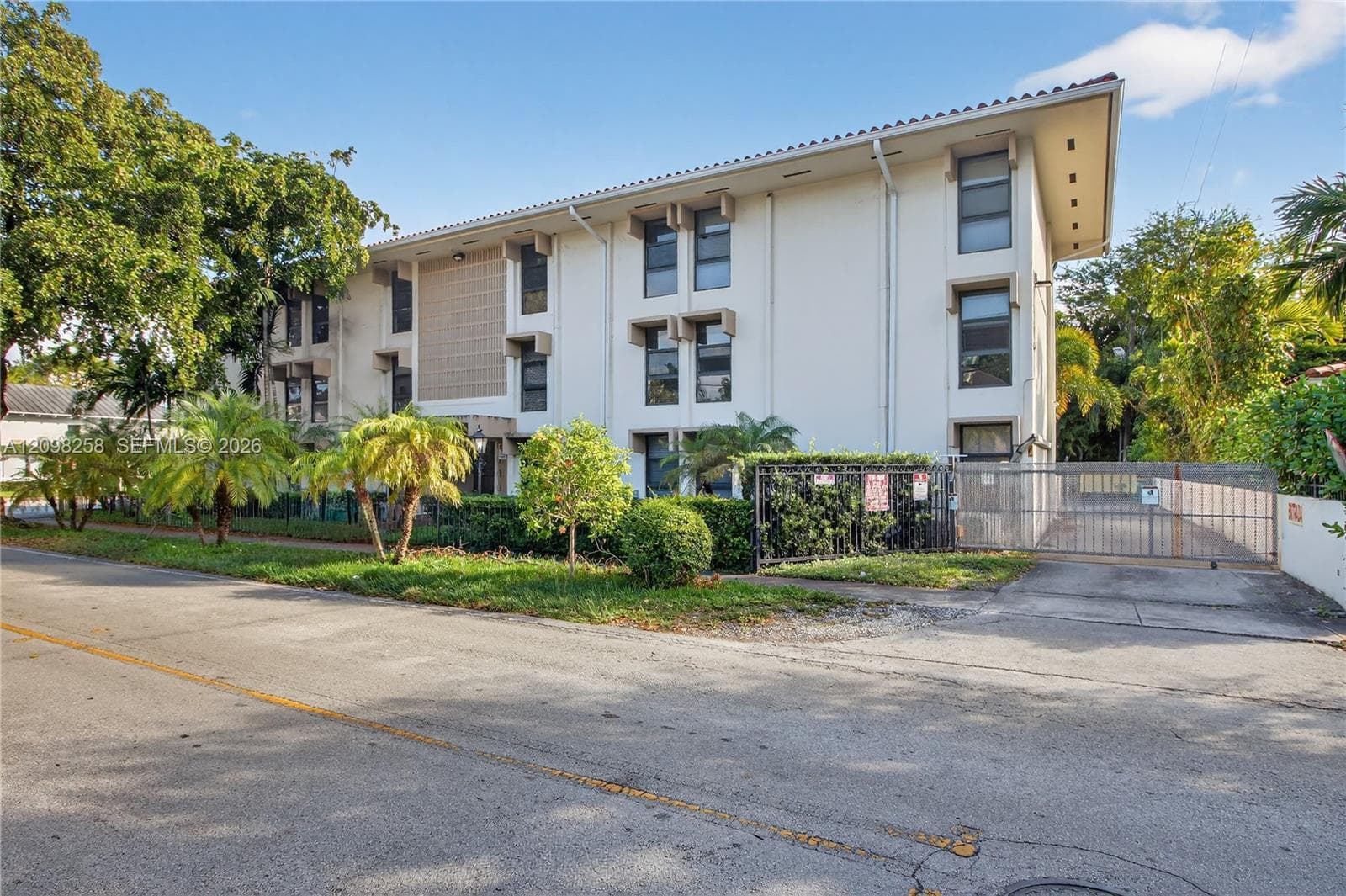 CORAL GROVES · #7 in Coral Gables - Photo 2