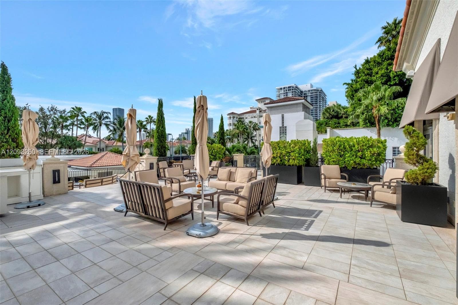 BELLA VISTA · #1103/1104 in Aventura - Photo 72