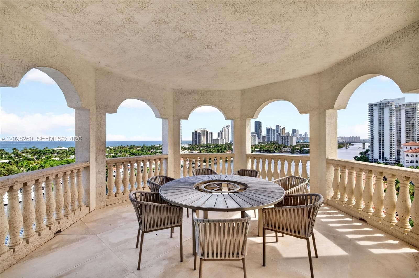 BELLA VISTA · #1103/1104 in Aventura - Photo 24