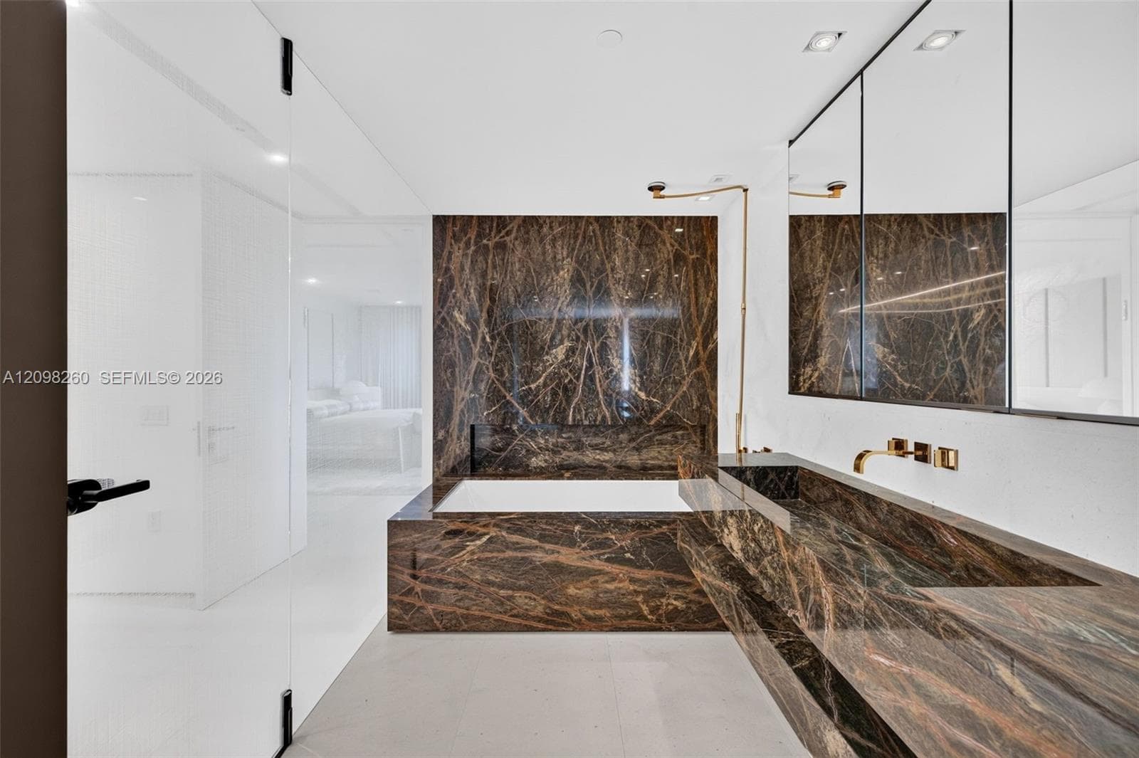 BELLA VISTA · #1103/1104 in Aventura - Photo 29