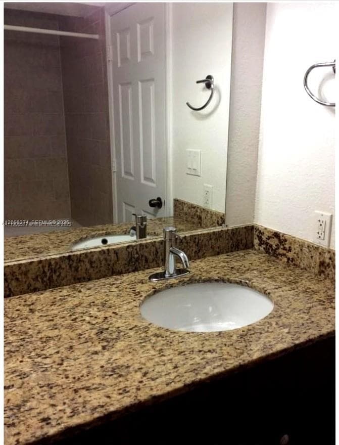 vISTA LAGO · #705 in Miami - Photo 5