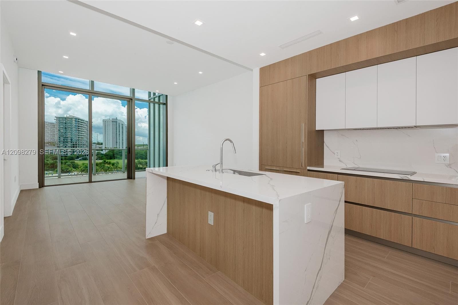 One Park Tower · #610 in North Miami - Photo 3