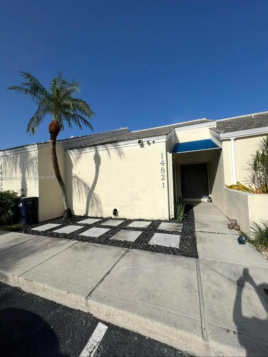 14821 SW 125th Pl photo 1