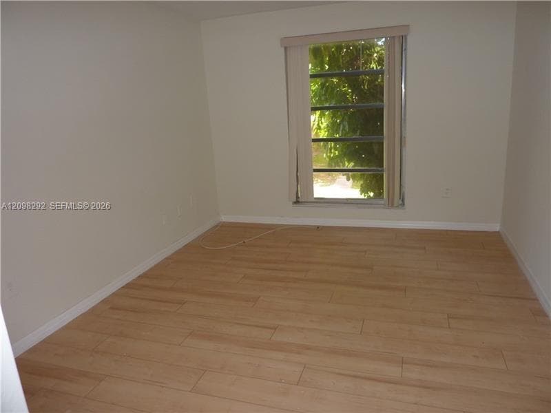 SUNSET PALMS EAST CONDO · #X26 in Miami - Photo 4
