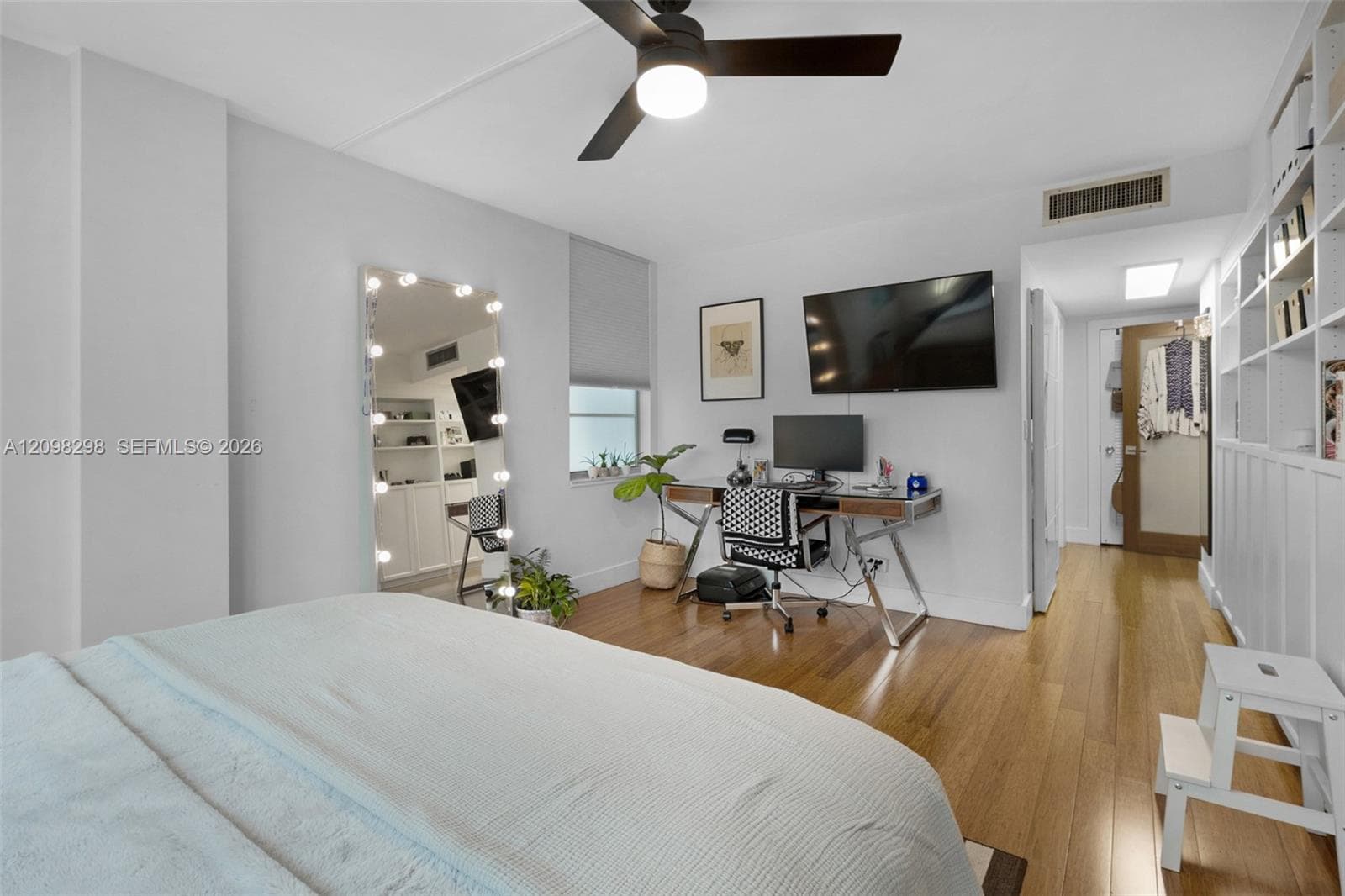 Longwood Towers · #506 in Bay Harbor Islands - Photo 13