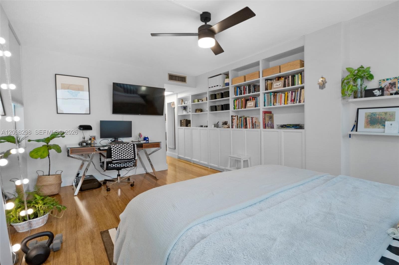 Longwood Towers · #506 in Bay Harbor Islands - Photo 12