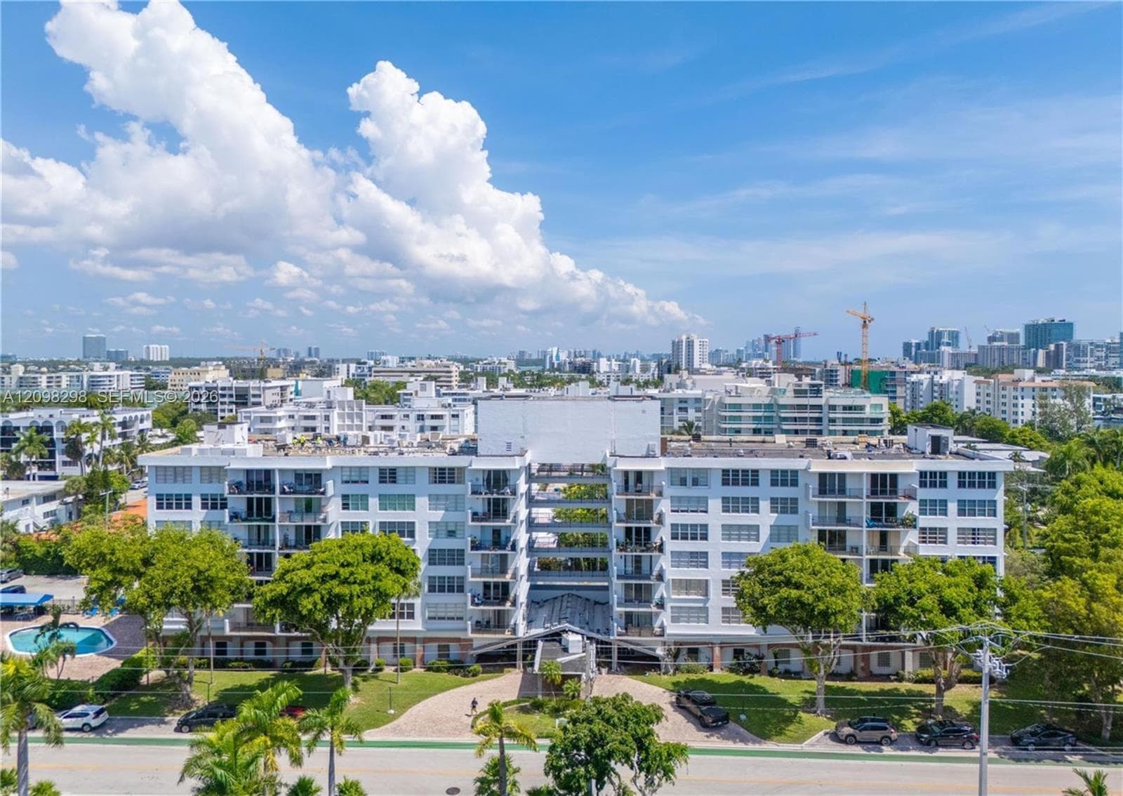 Longwood Towers · #506 in Bay Harbor Islands - Photo 20