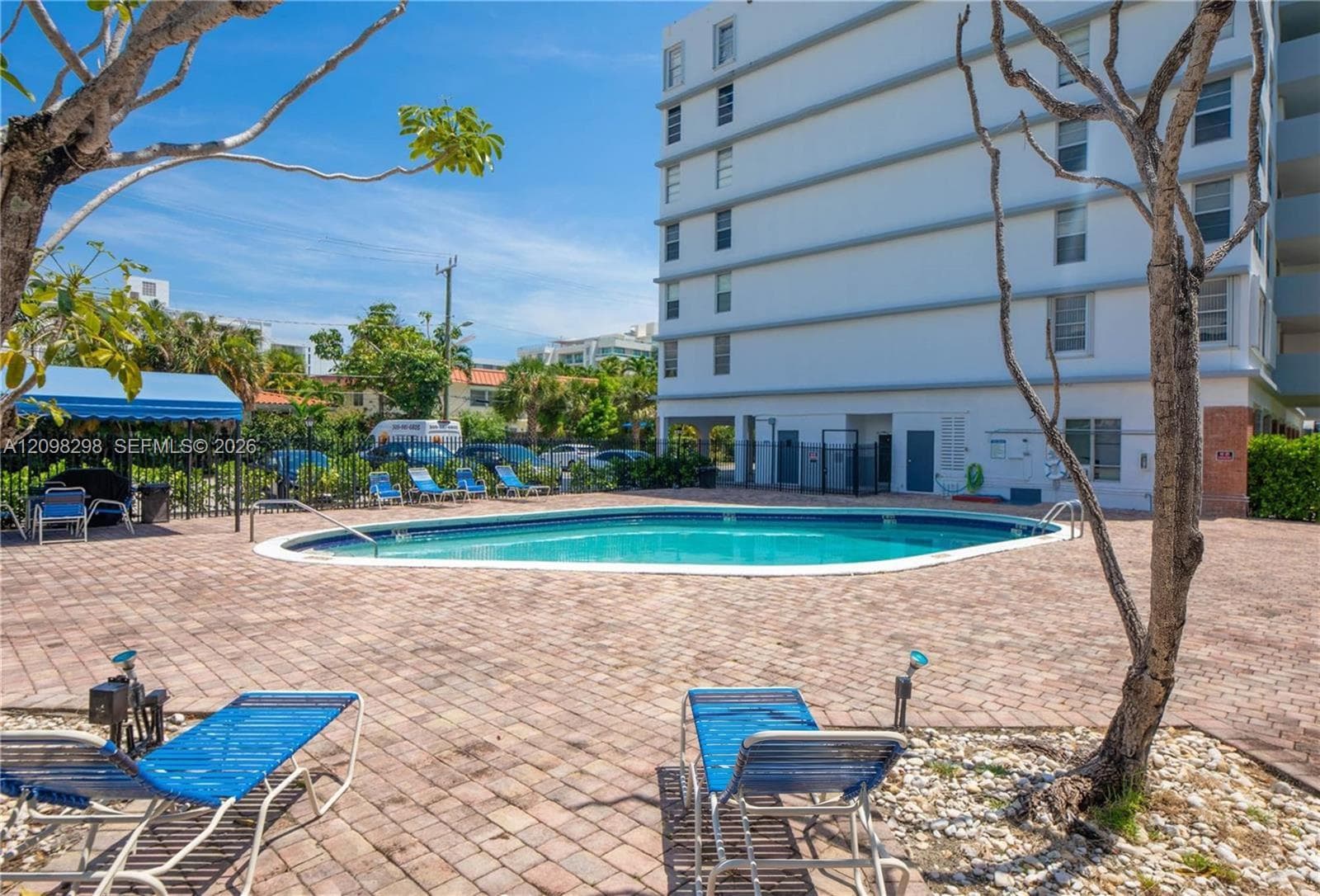 Longwood Towers · #506 in Bay Harbor Islands - Photo 21