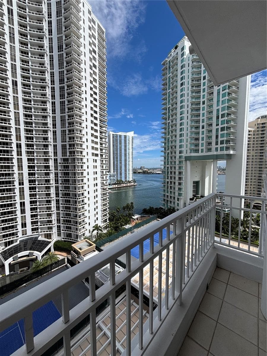 Courts Brickell Key · #1608 in Miami - Photo 3