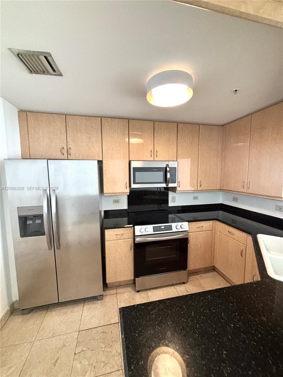 Courts Brickell Key · #1608 in Miami - Photo 4